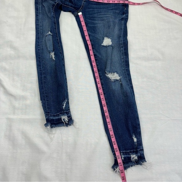 Blank NYC Women's size 25 Distressed Crop Ankle Girlfriend Stretch Jeans - Picture 12 of 12